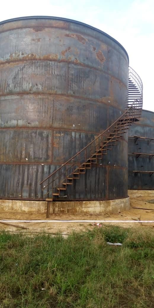 Tank fabrication and installation, photograph 2