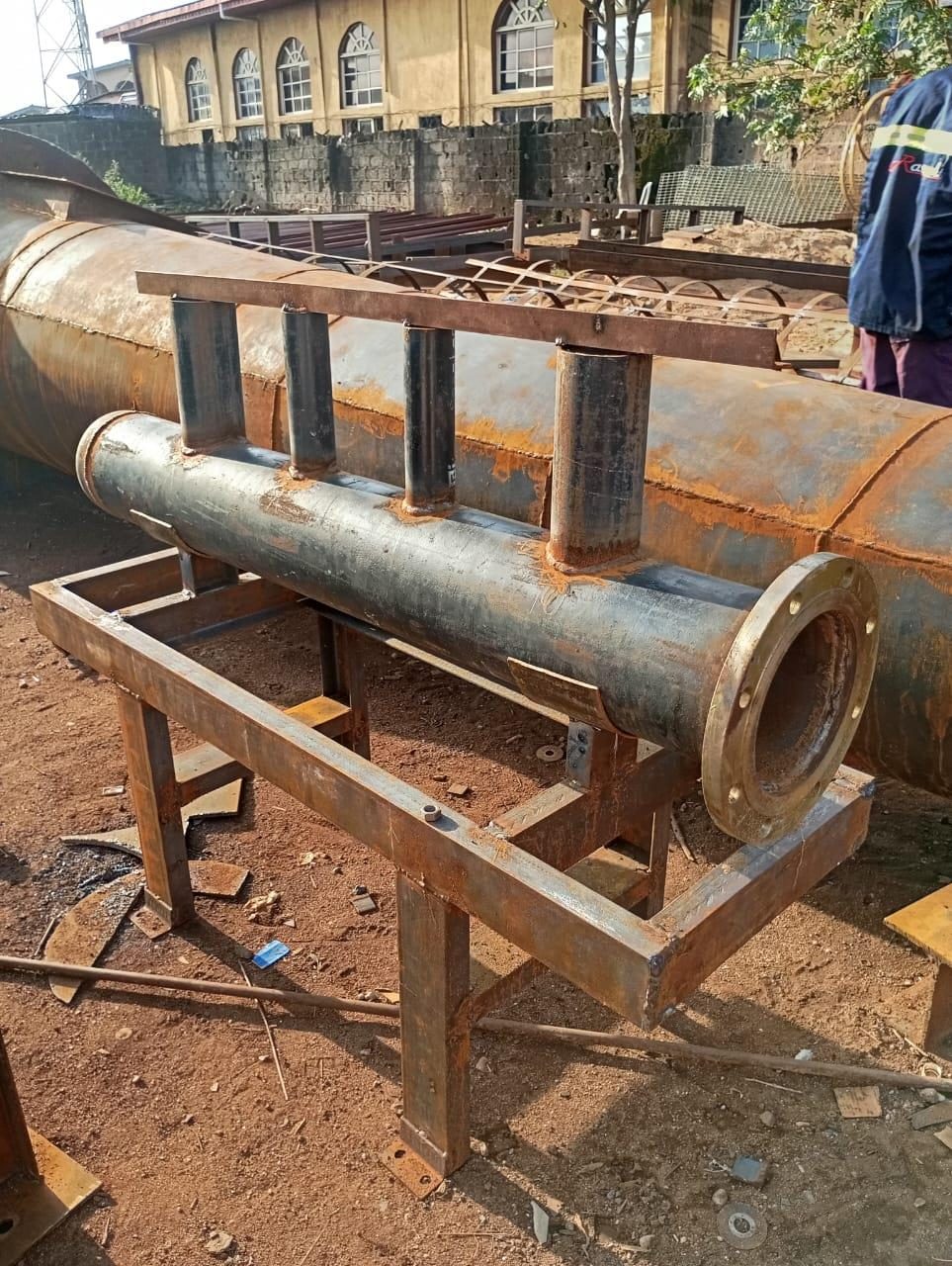 Fabrication at the Maven workshop, photograph 12
